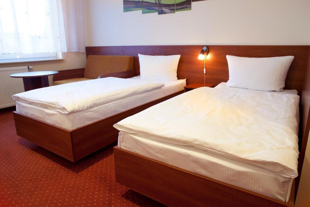 Hotel Podroznik Koszuty 客房 照片